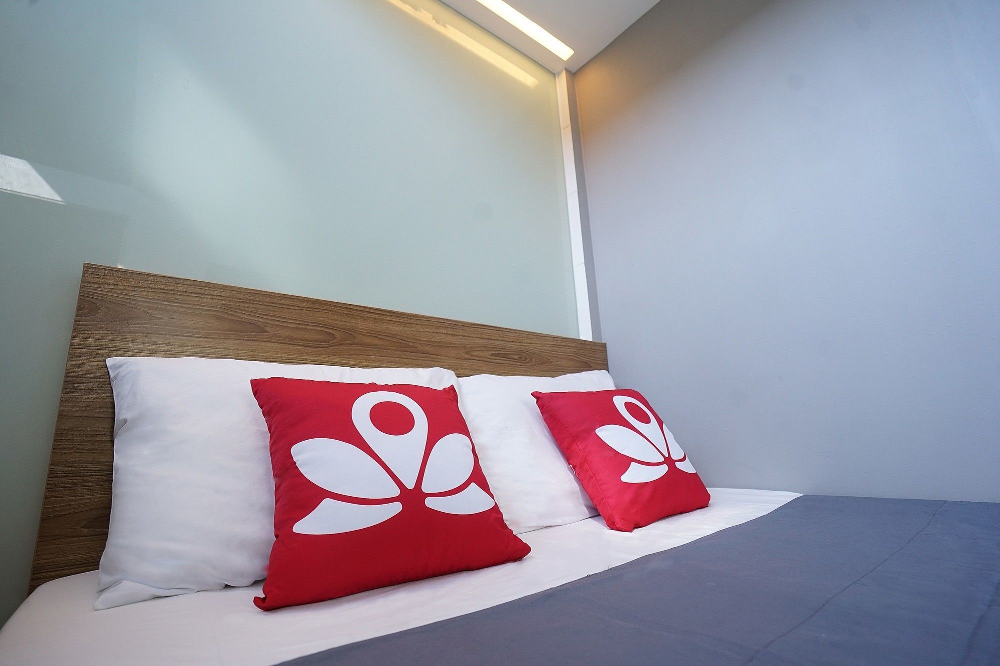 Zen Rooms Basic Kualanamu Медан Екстериор снимка
