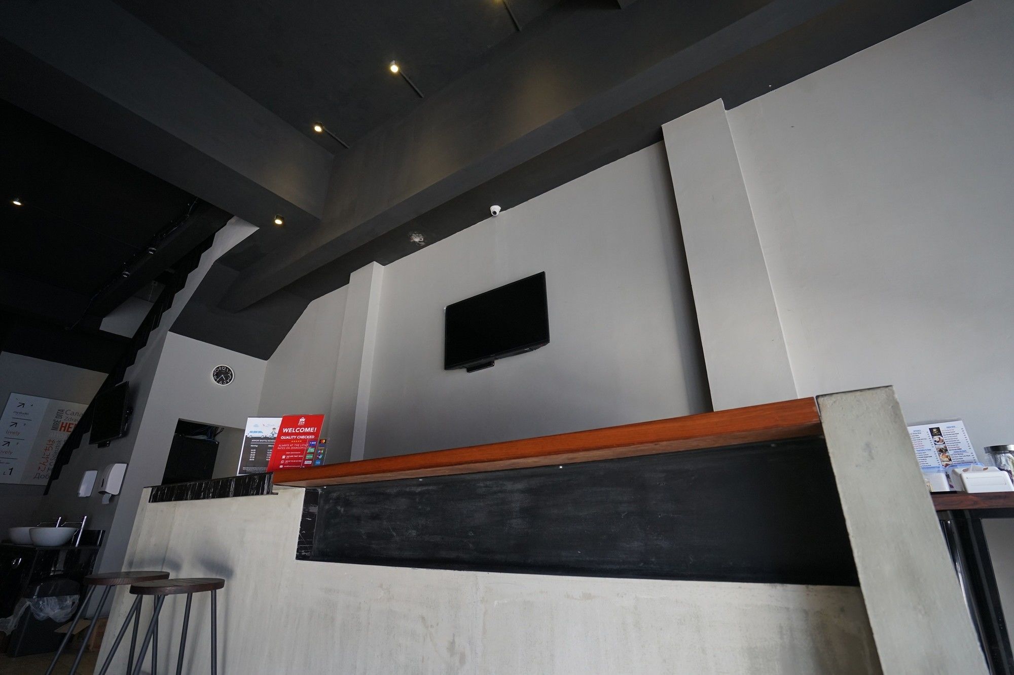 Zen Rooms Basic Kualanamu Медан Екстериор снимка